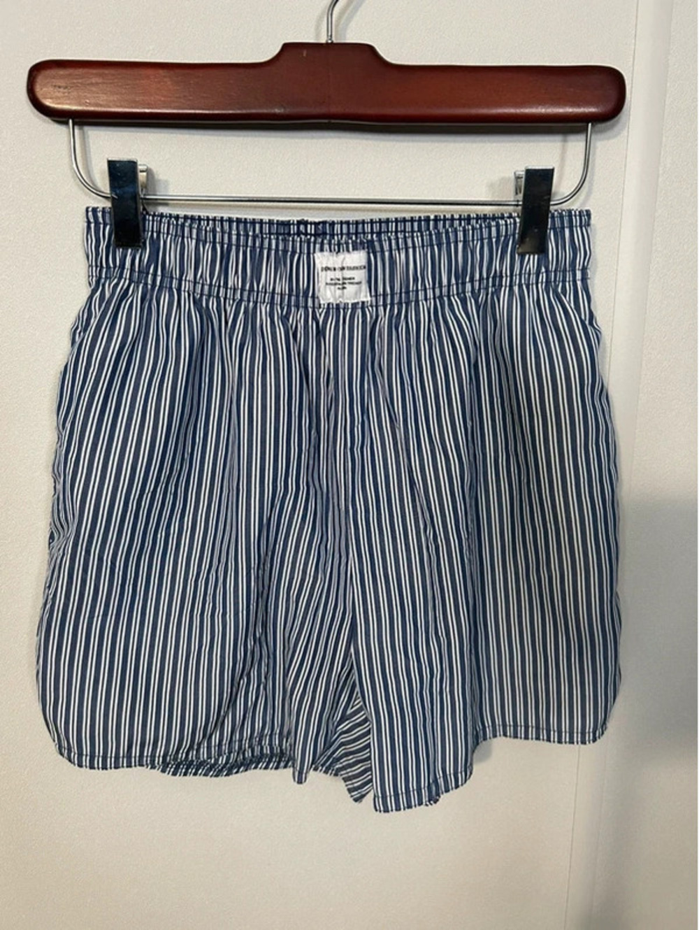 SHEIN Striped Shorts Size S/4 Navy White Elastic Waist Casual